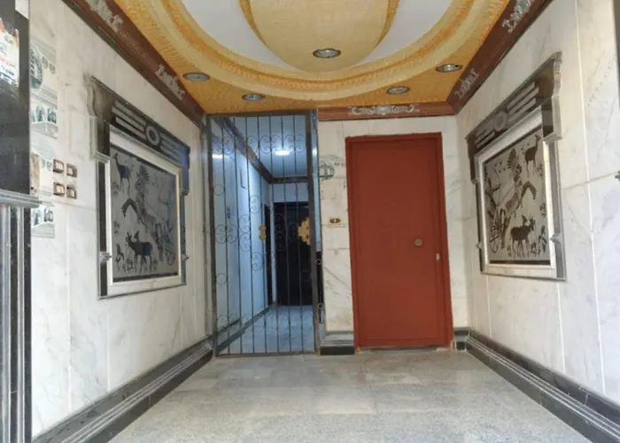 Flat In Sheraton Metro Street Apartment *